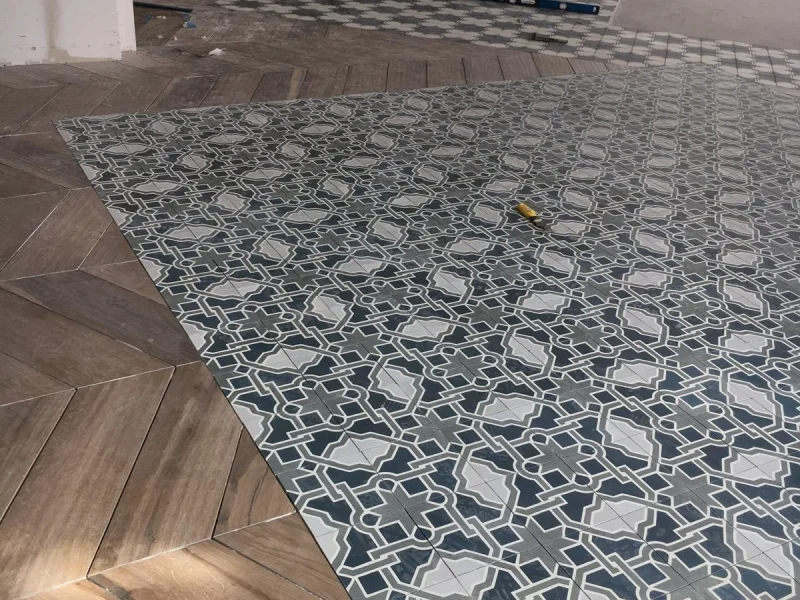 Ceramic and Marble Installation (Glass Tile) (15)